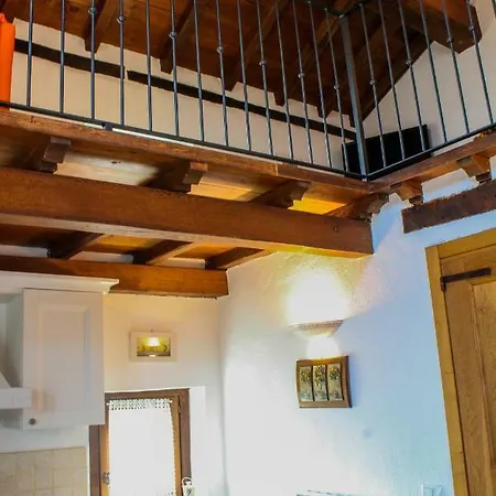 Antica Corte Casa Marini דירה