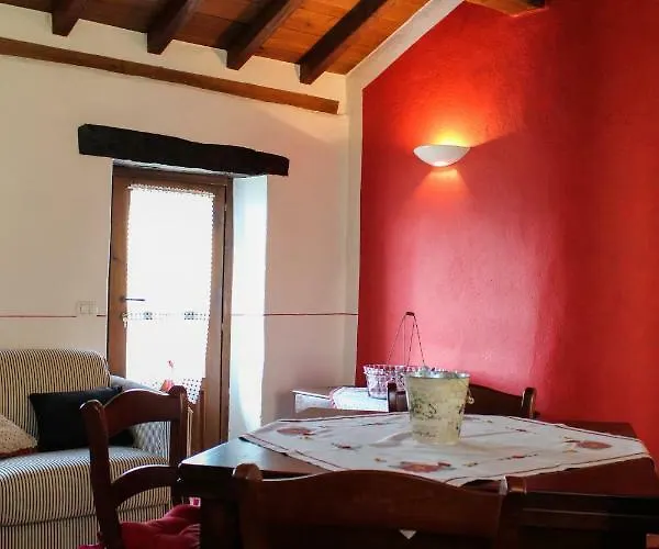 Antica Corte Casa Marini דירה